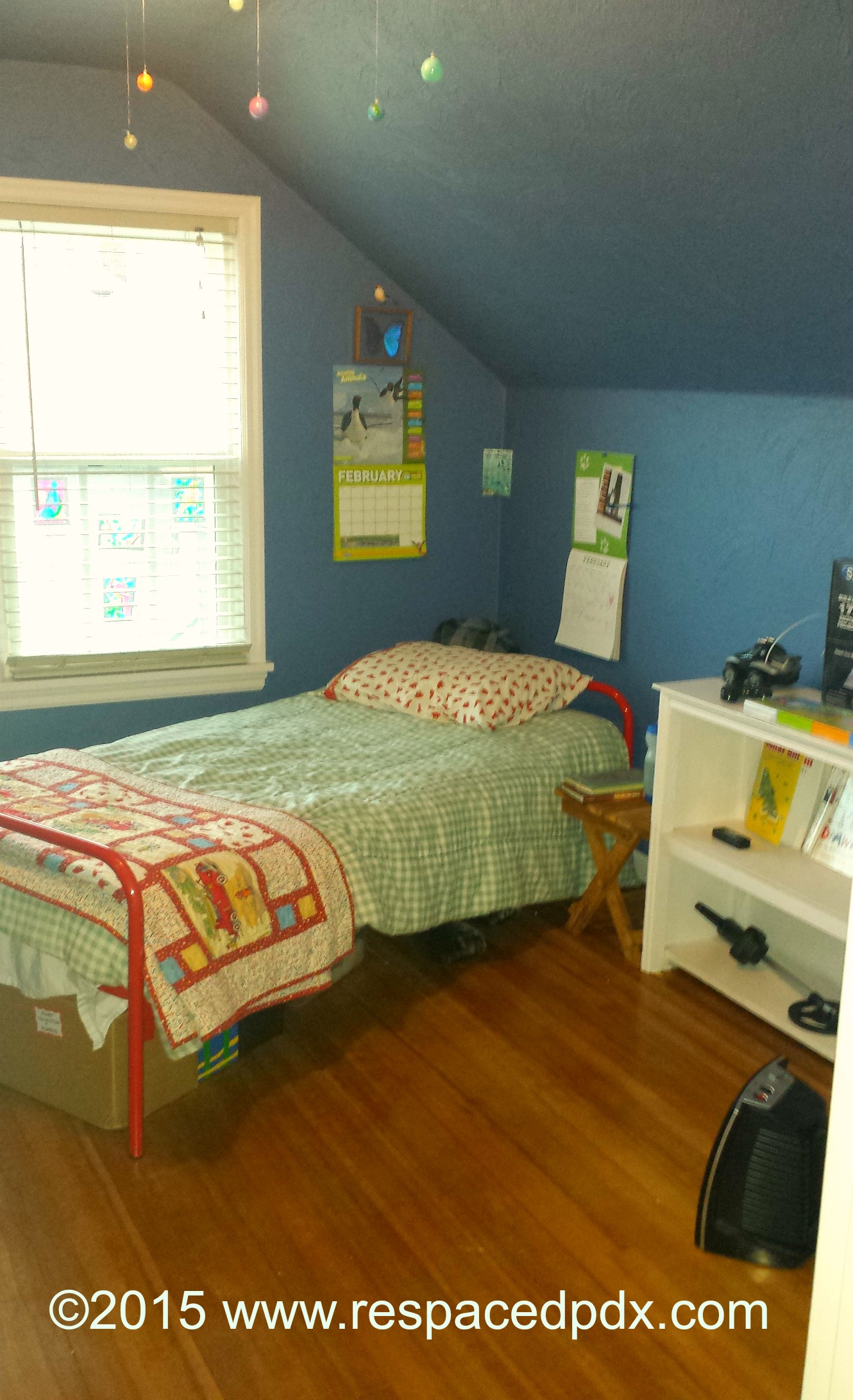 The 9-year-old organizer Feng Shuiâ€™s his bedroom
